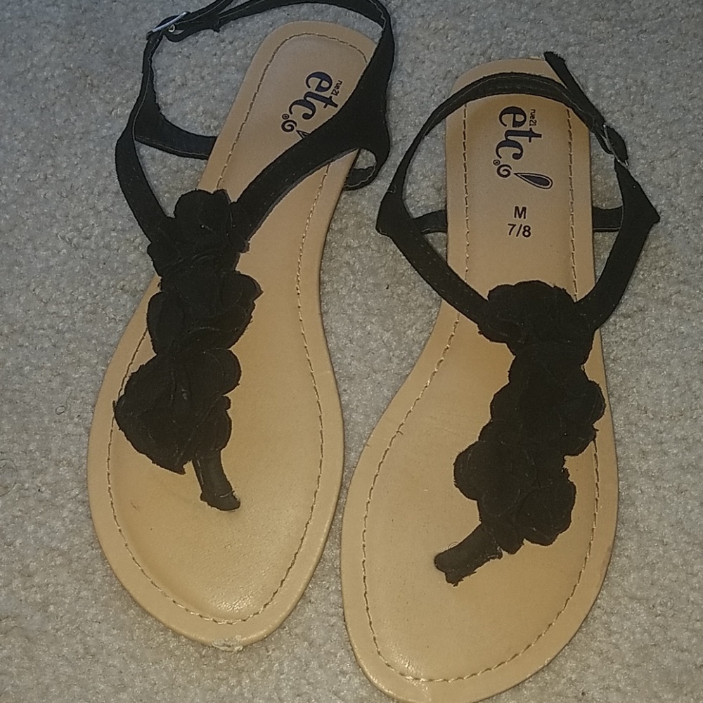 Cute black floral sandalss